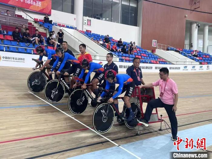 全国场地自行车锦标赛在辽宁开幕 黑龙江队首日