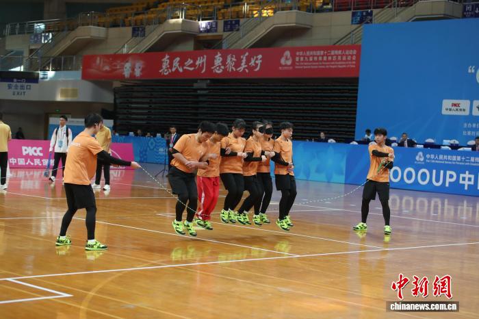 残特奥会跳绳赛惠州开赛 无障碍设施助力视障运
