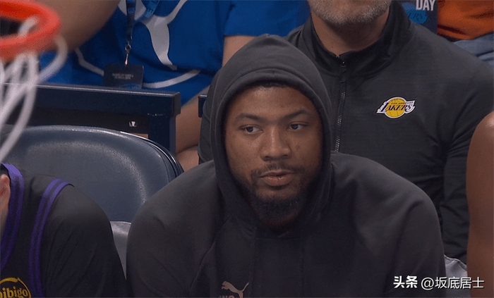湖人9613、东契奇伤退 詹姆斯怒斥教练战术安排